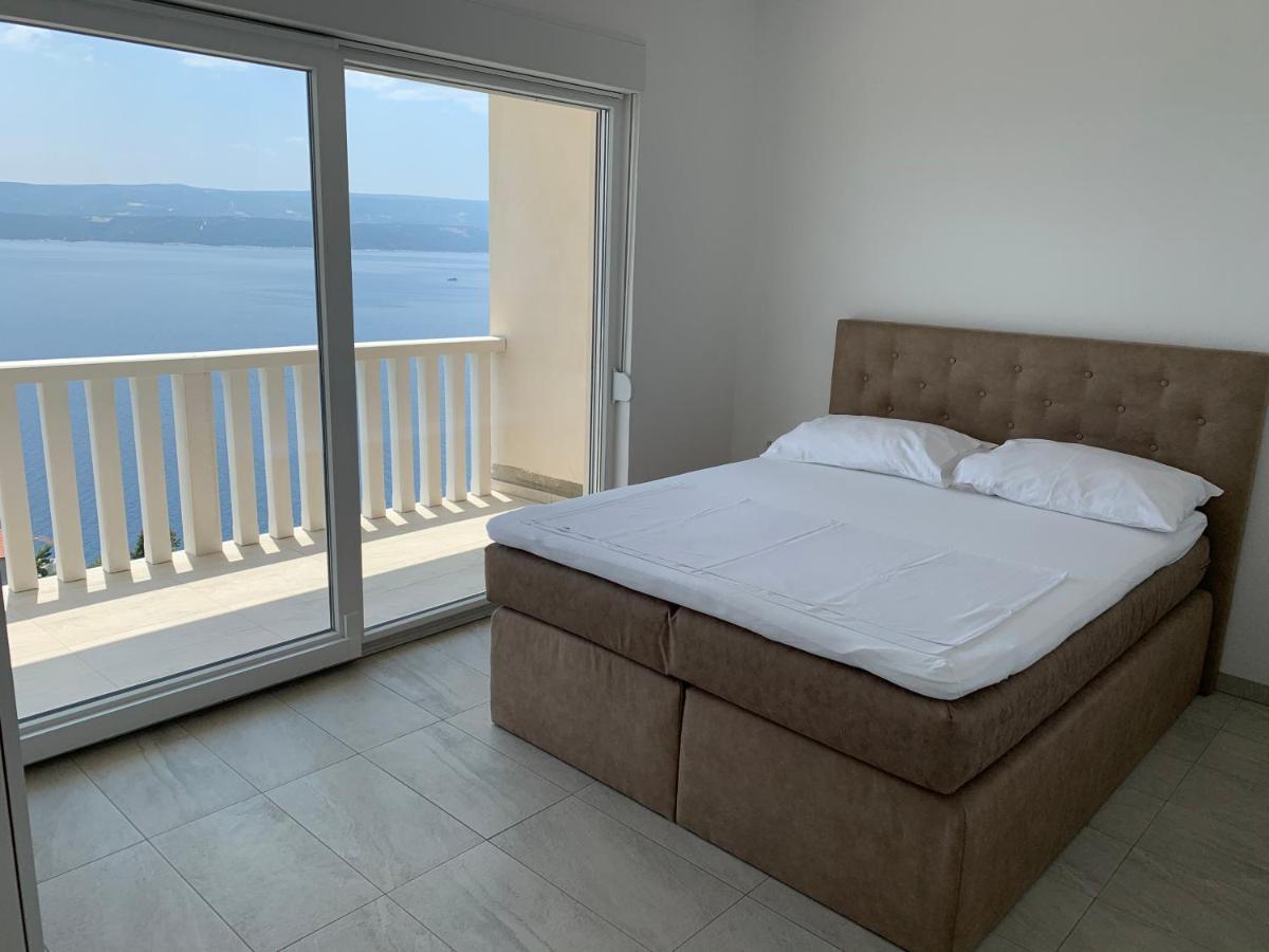 Elona Apartments Čelina Kültér fotó