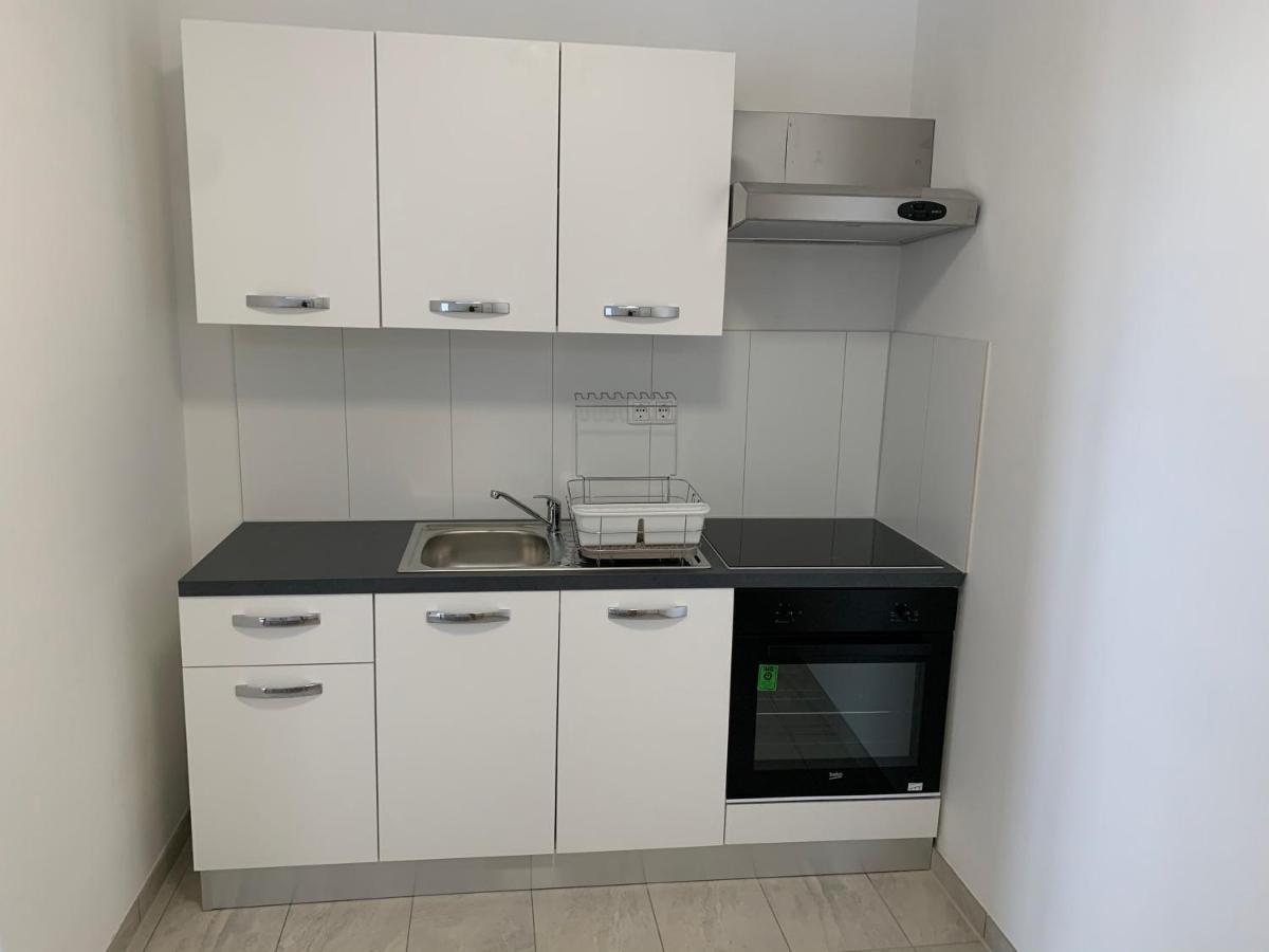 Elona Apartments Čelina Kültér fotó