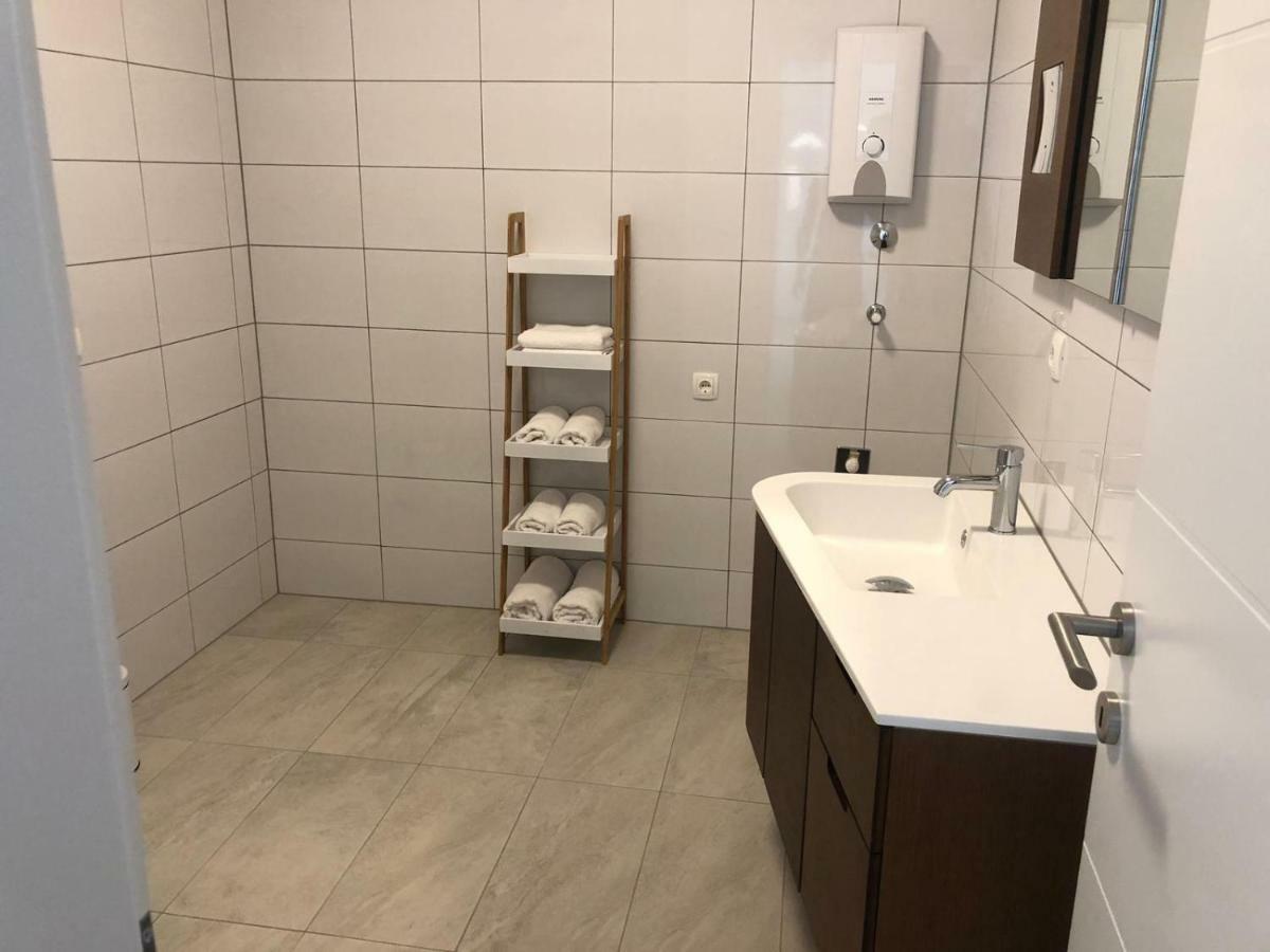 Elona Apartments Čelina Kültér fotó